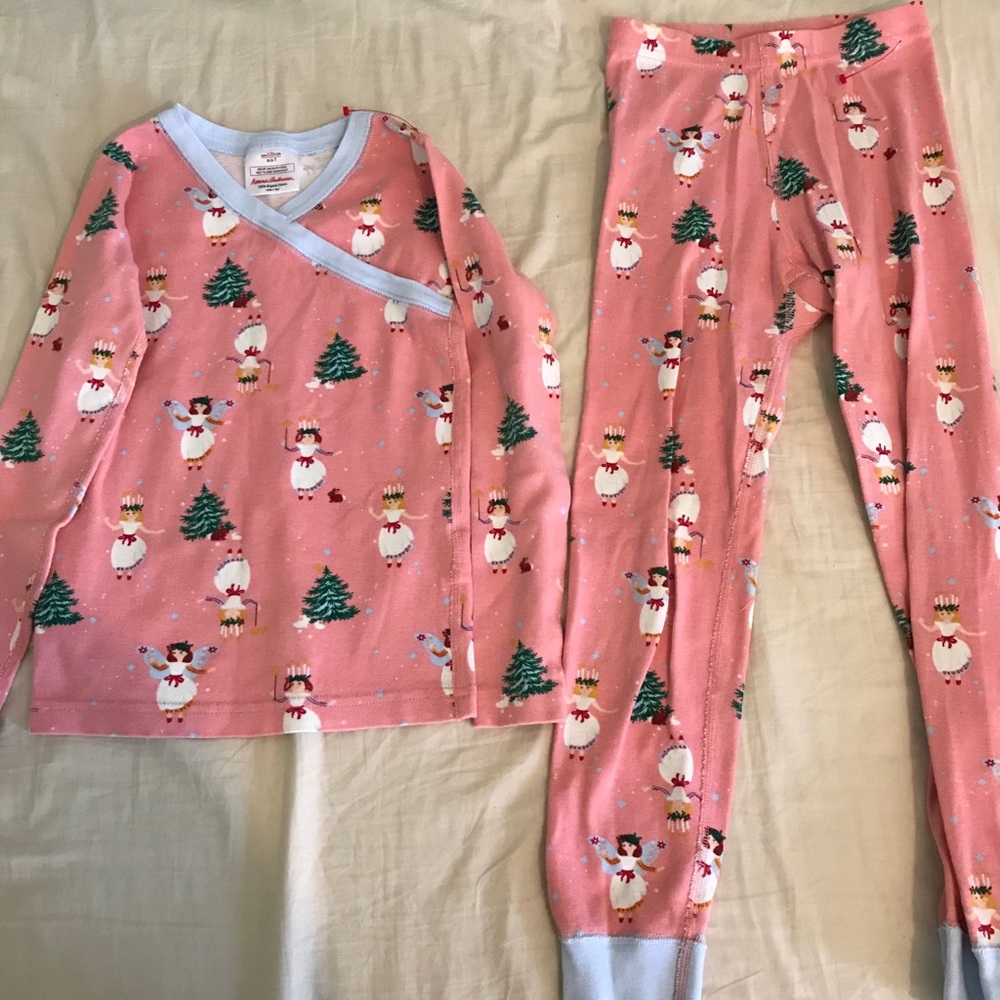 NWOT Hanna Andersson pajama set size 6-7